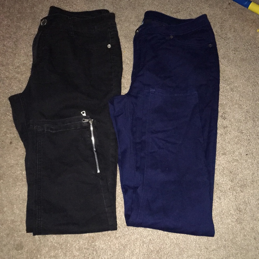 Lot of women’s skinny jeans/jeggings